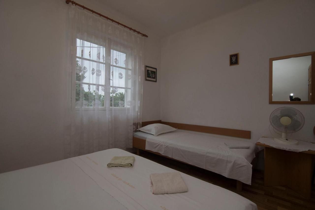 Kuca Marija I Velimir Gostinjska kuća Sucuraj