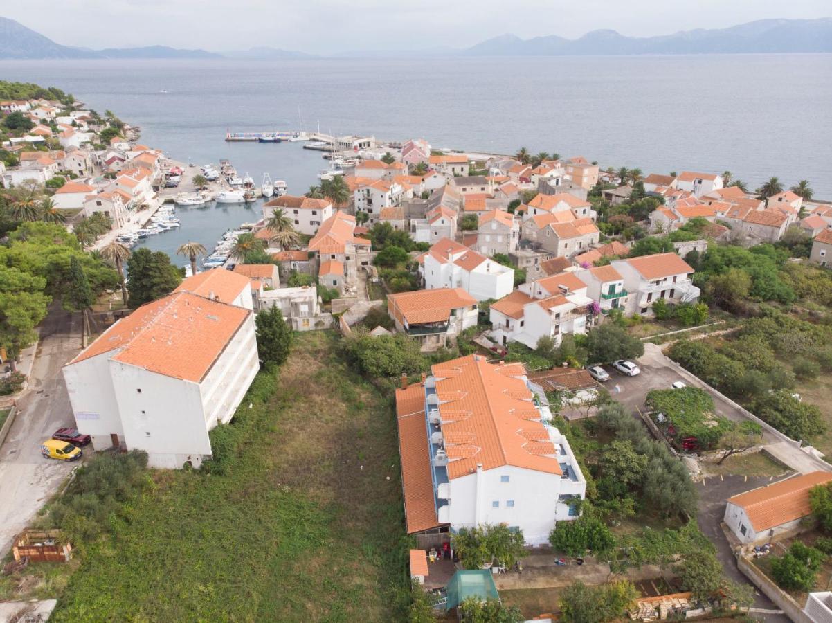 Gostinjska kuća Kuca Marija I Velimir 3*